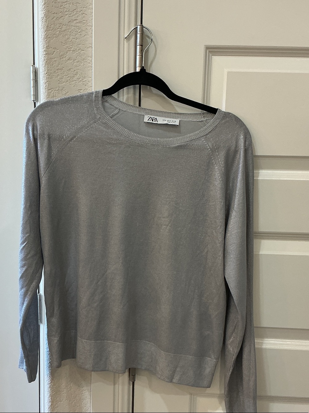 Zara Light Gray Scoop-Neck Knit Sweater